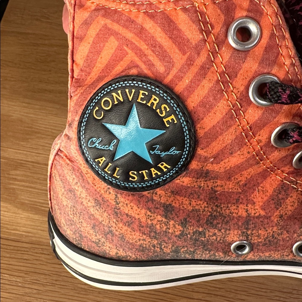 Green Day x Converse Chuck Taylor All Star “¡Dos!” - Picture 8 of 9
